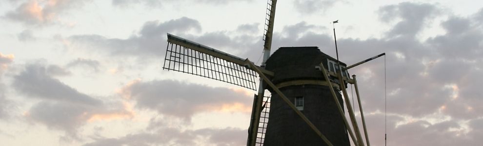 Slotenmaker Aarlanderveen opent voordeur schadevrij bij spoed